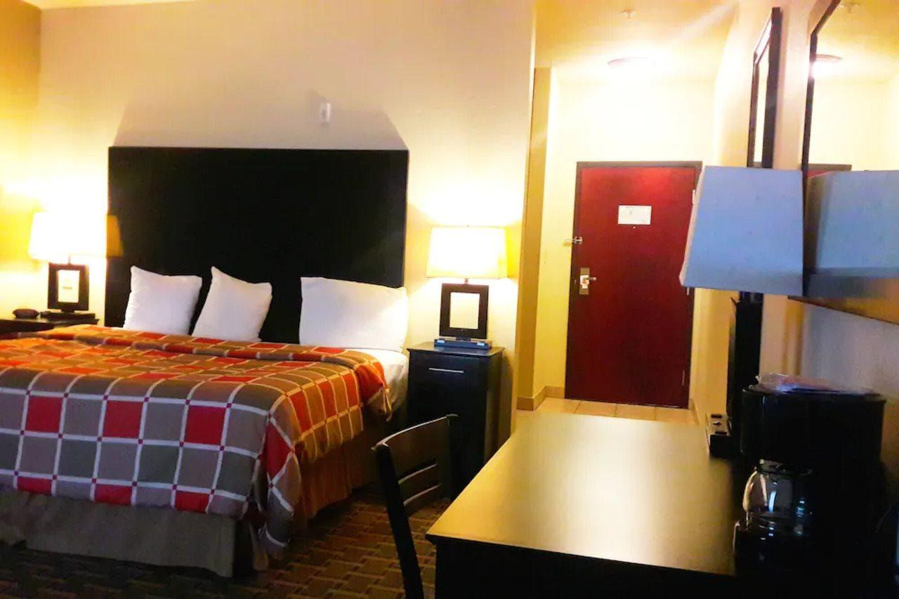 Hawthorn Extended Stay By Wyndham Port Arthur Eksteriør bilde